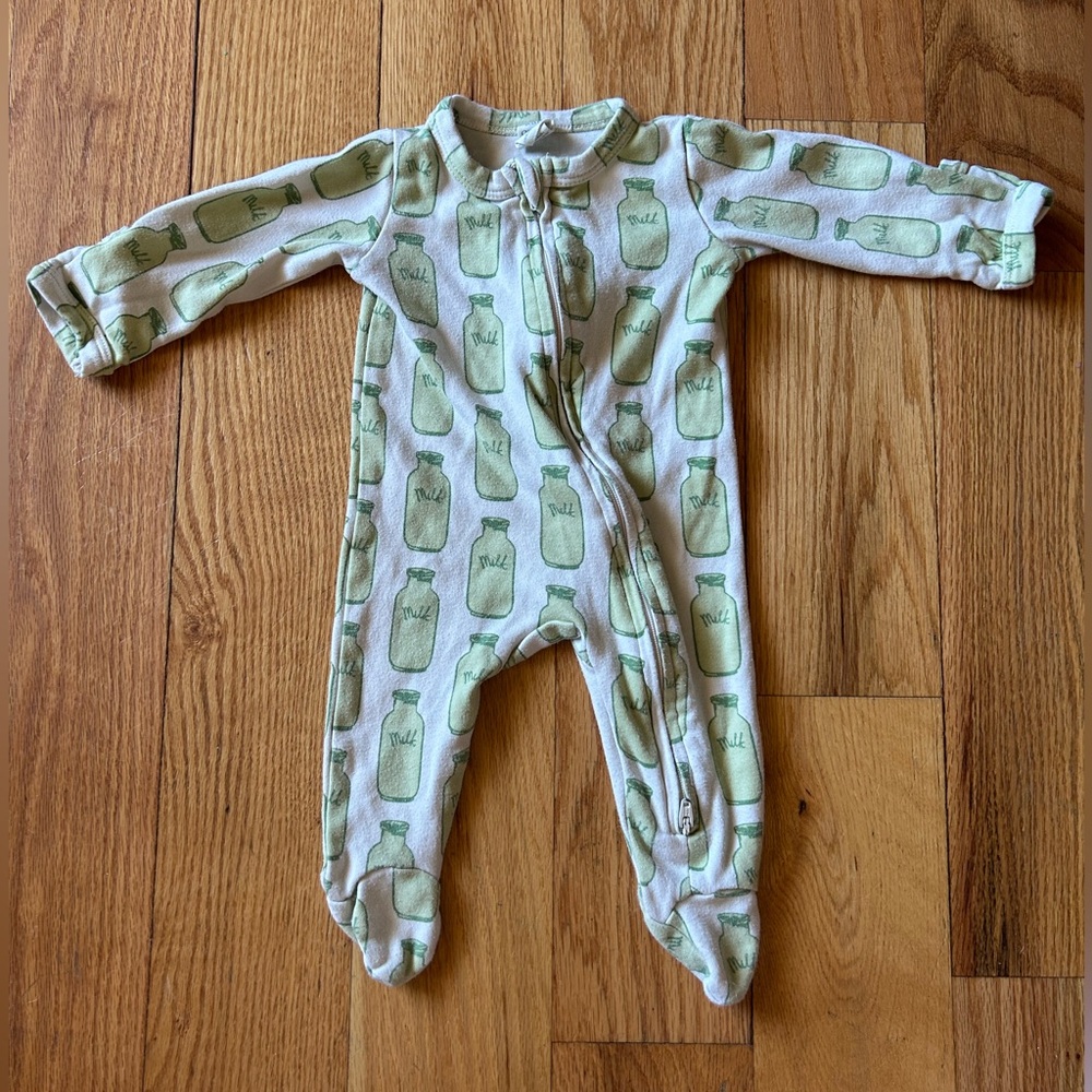 Kate Quinn Cream and Green Milk Bottle Print Footie